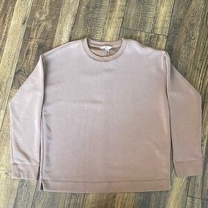 Elegant Crew Neck Sweater in Soft Brown